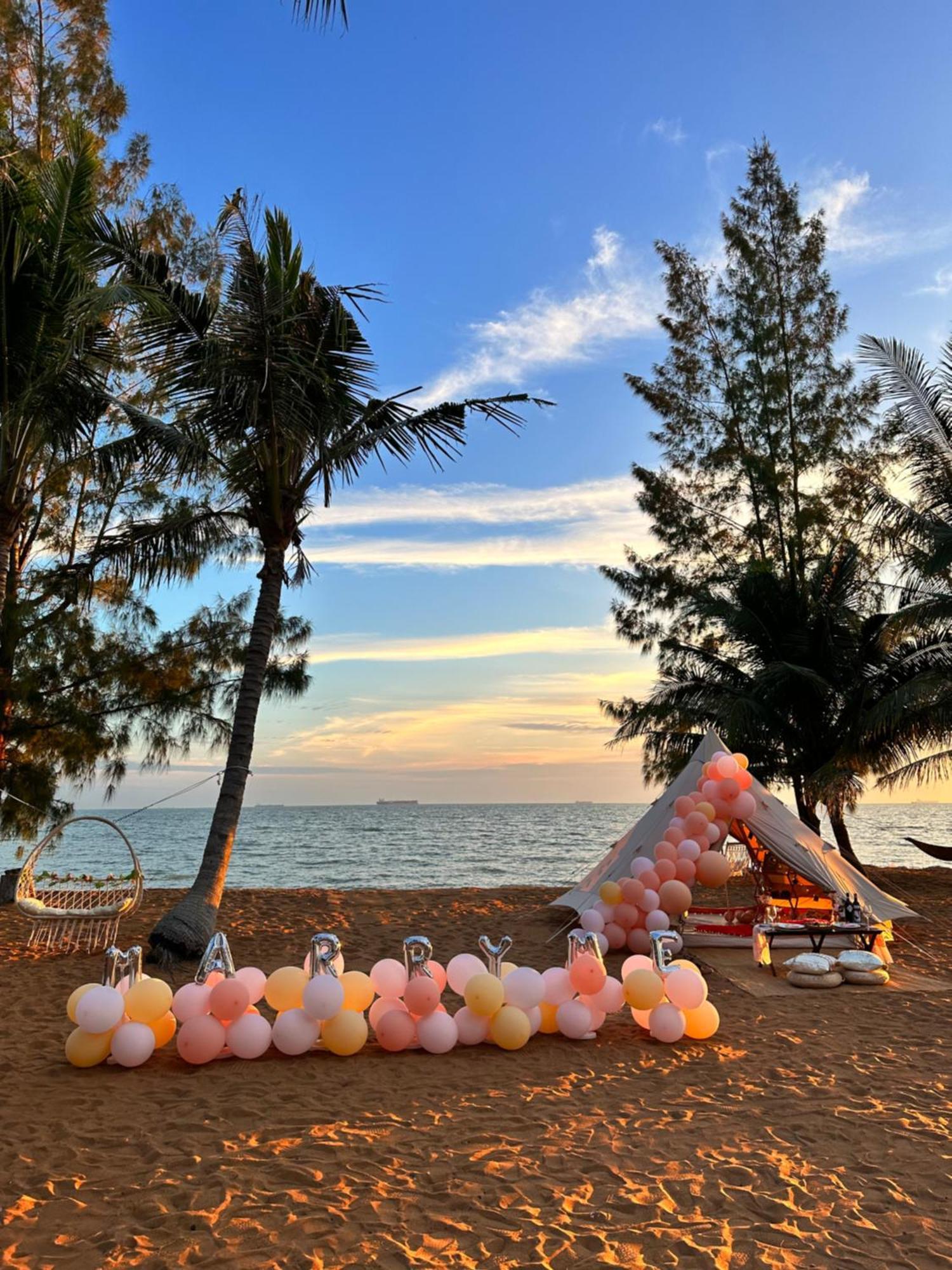 Beach N Breeze Glamping Malacca Εξωτερικό φωτογραφία